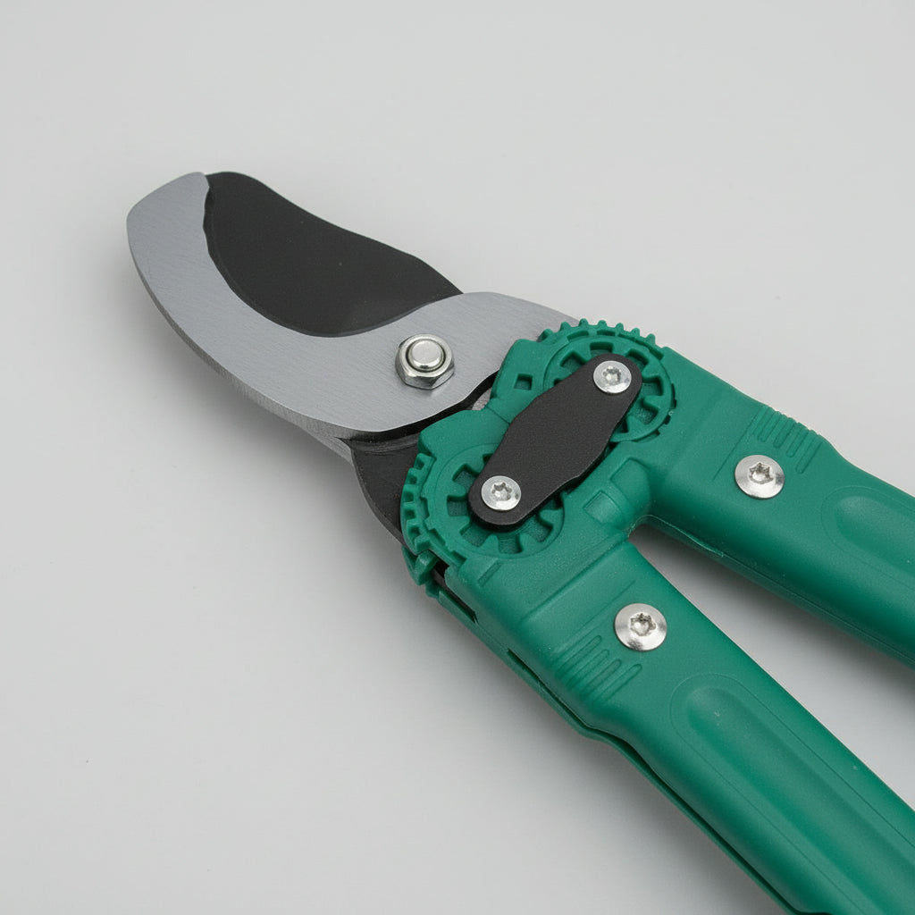 مقص تقليم الأشجار القابل للطي Aifa