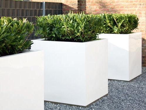 Esquire square pot - THE GARDEN CENTRE