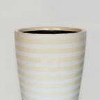 Teardrop Planter. - THE GARDEN CENTRE