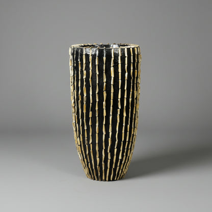 Black &amp; Gold Ribbed Pot