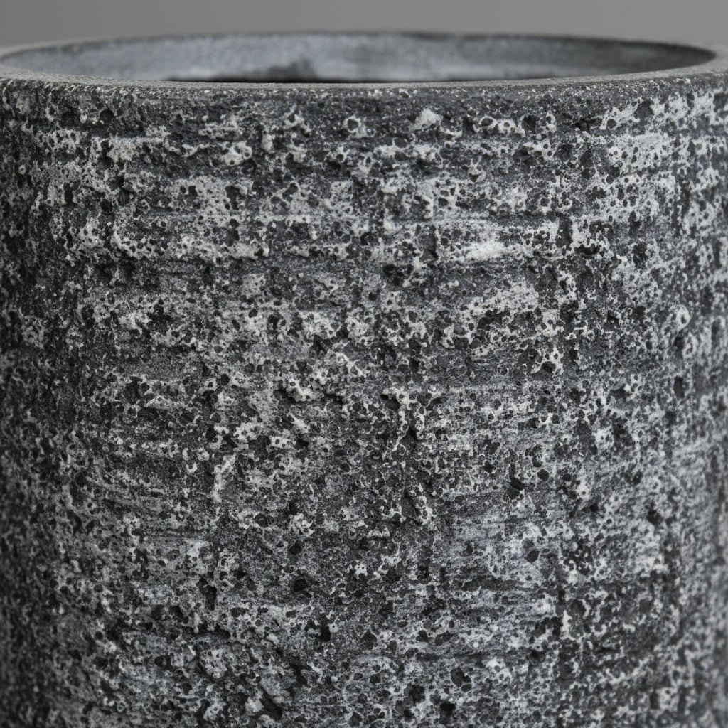 TGC  Fibreclay Pandora Pot - THE GARDEN CENTRE