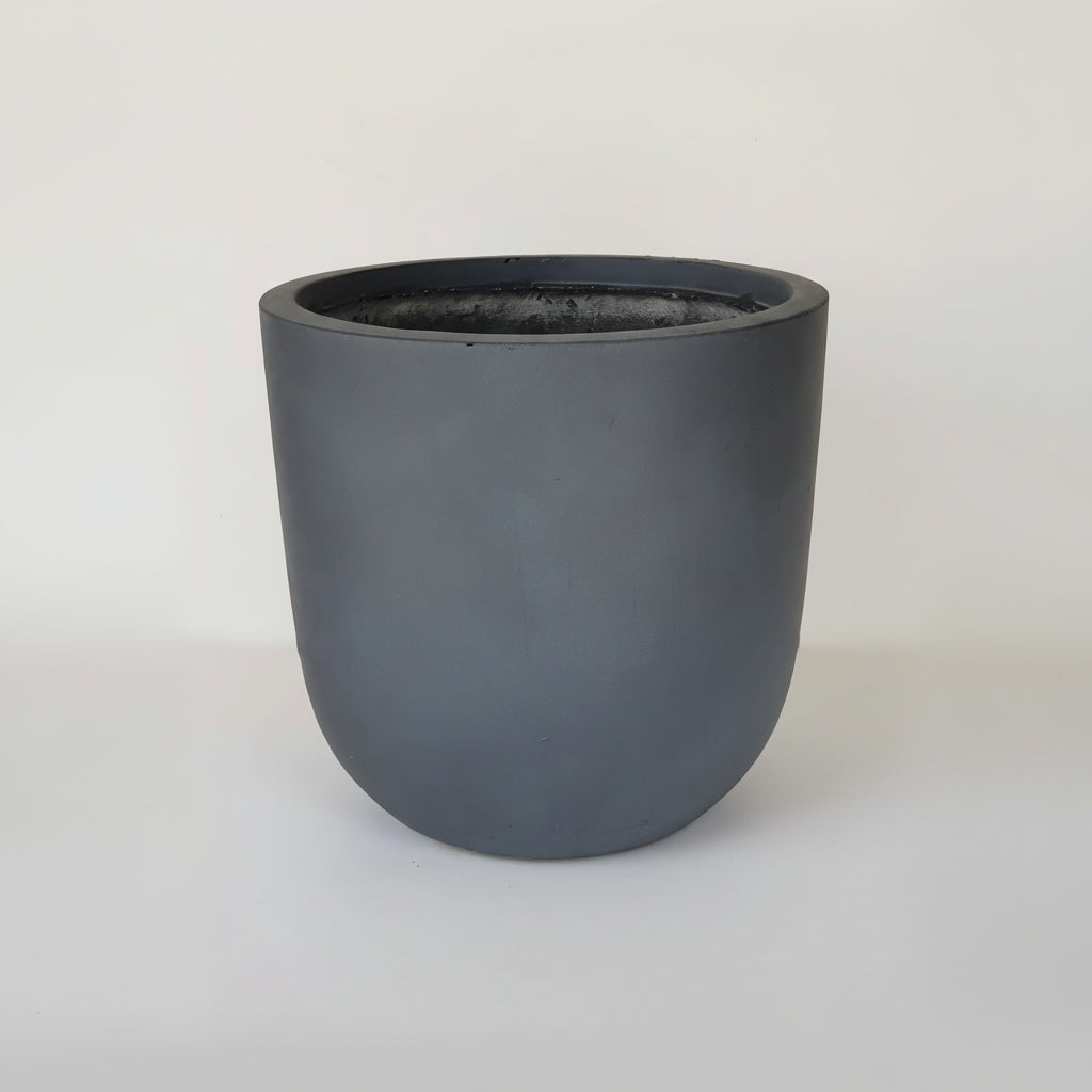 TGC  Fibreclay Lanark  Planter - THE GARDEN CENTRE