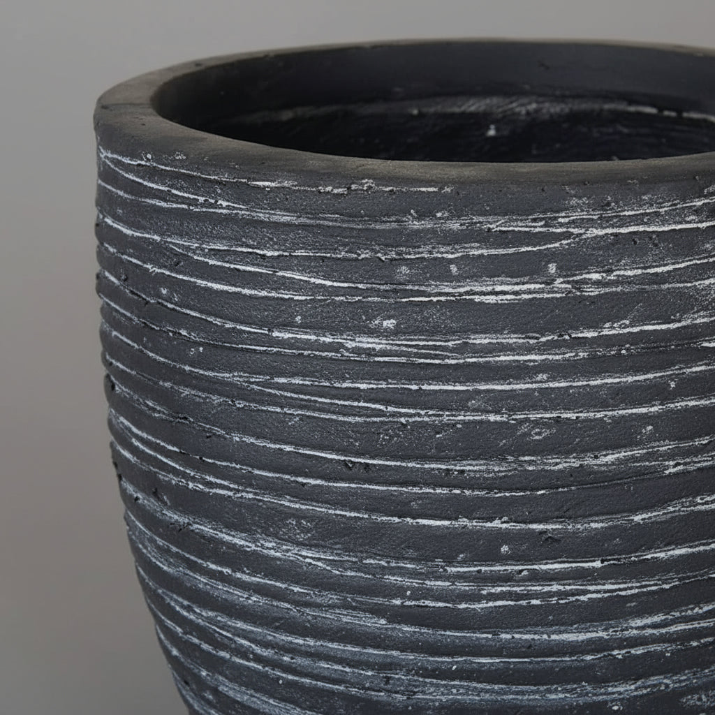 TGC Fibreclay  Vermont Egg Planter - THE GARDEN CENTRE