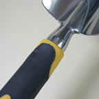 Garden Hand Trowel - THE GARDEN CENTRE