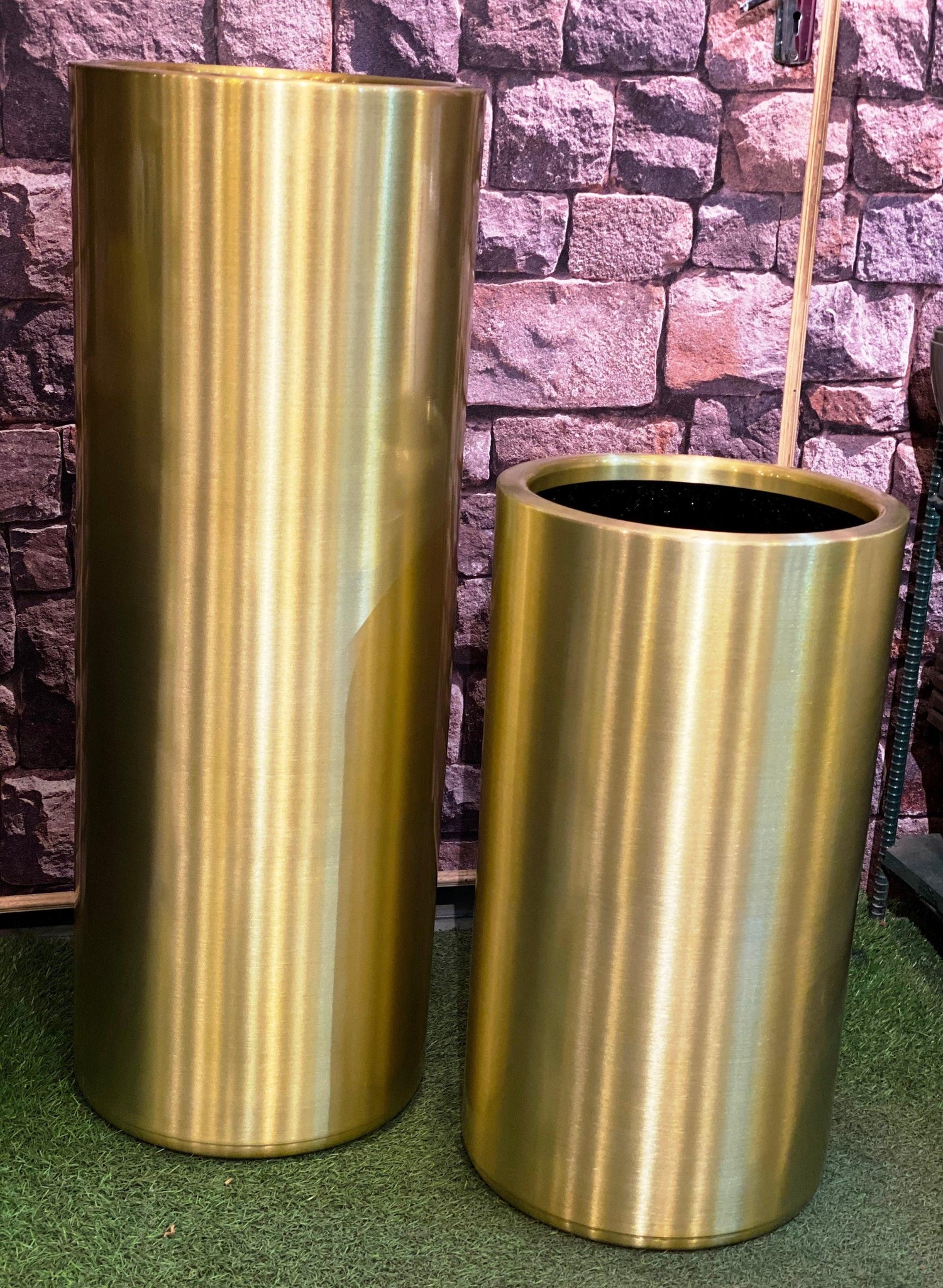 Aluminum Cylindro with LIP Planter - Gold &amp; Chrome - THE GARDEN CENTRE