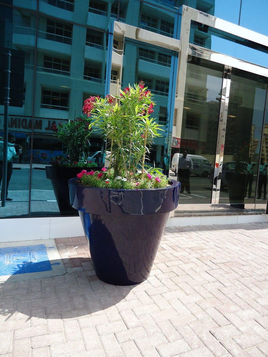 Ikon pot - THE GARDEN CENTRE