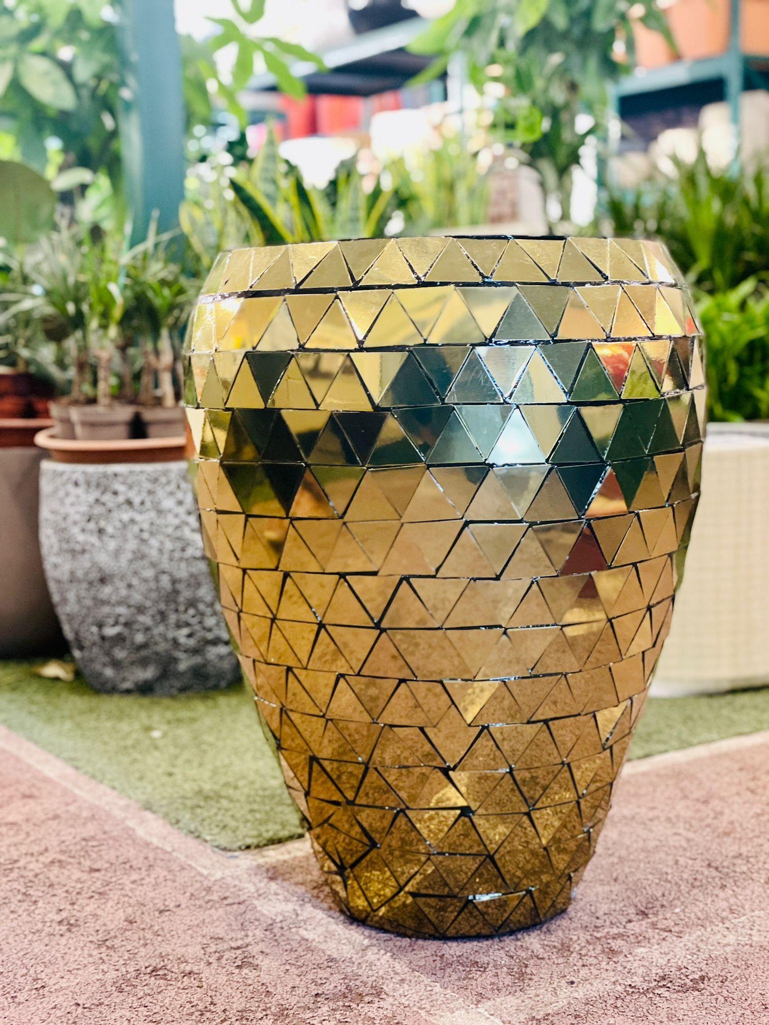 gold plant pot Koral Gold Planter – THE GARDEN CENTRE