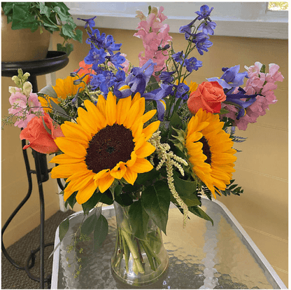 RAYS OF LIFE BOUQUET - THE GARDEN CENTRE